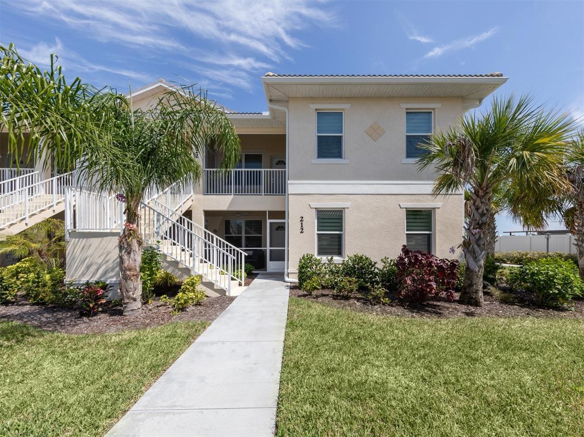 200 Gardens Edge Dr. #212, Venice, FL 34285