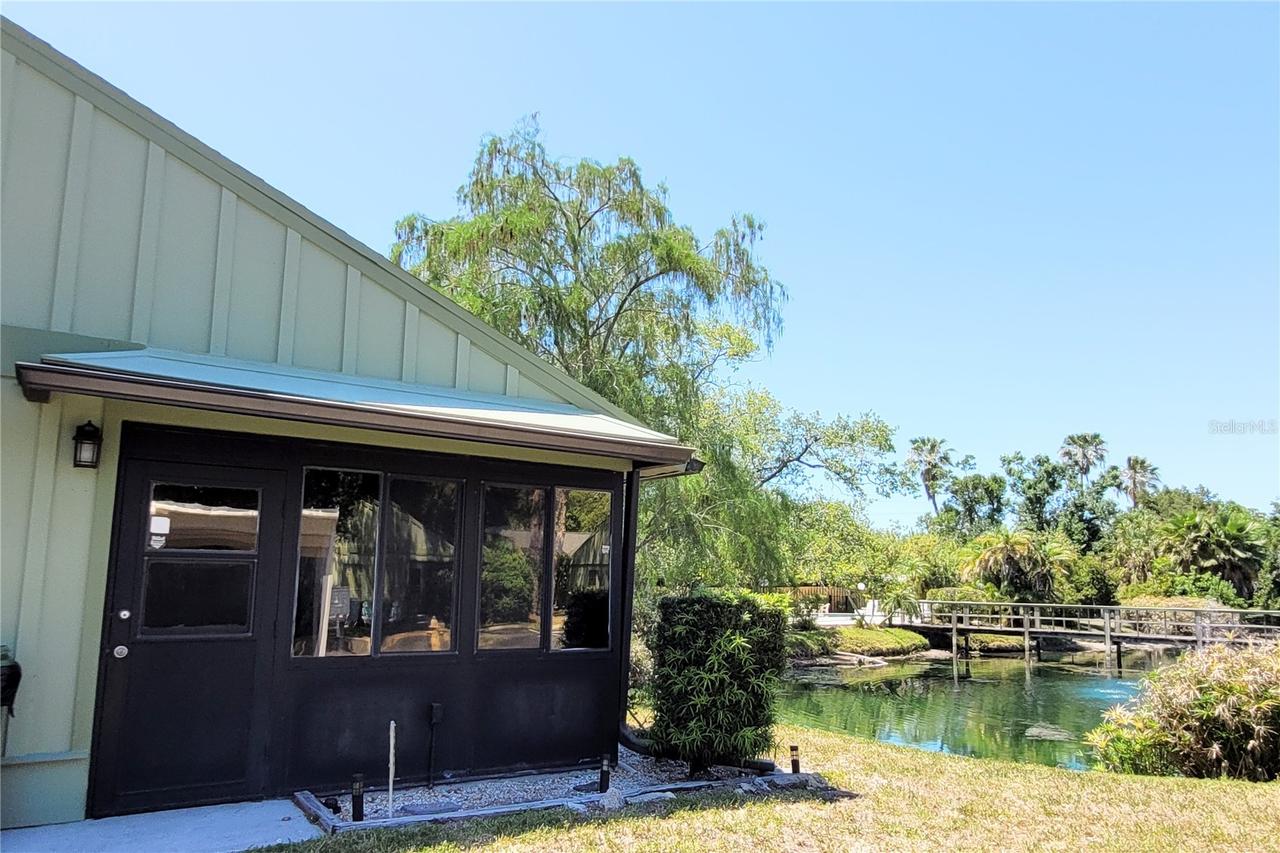 5071 Barrington Cir. #1602, Sarasota, FL 34234