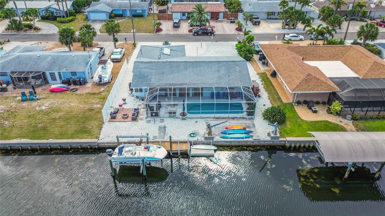 4012 99th St., Bradenton, FL 34210