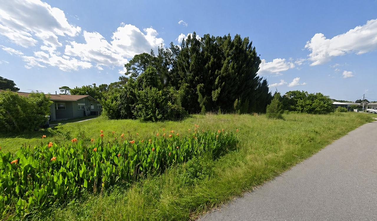 Capilla Ln., North Port, FL 34287