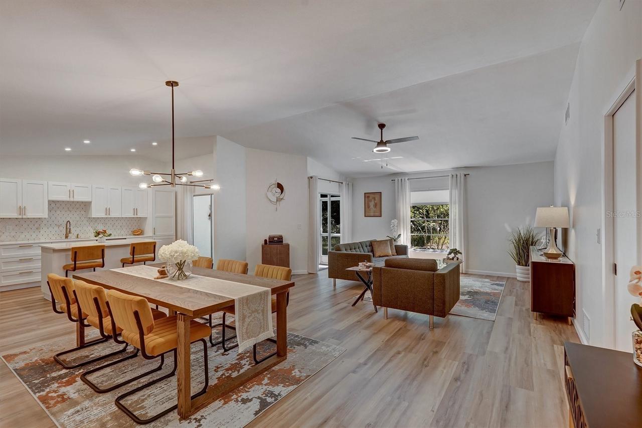 3925 Oakhurst Blvd., Sarasota, FL 34233