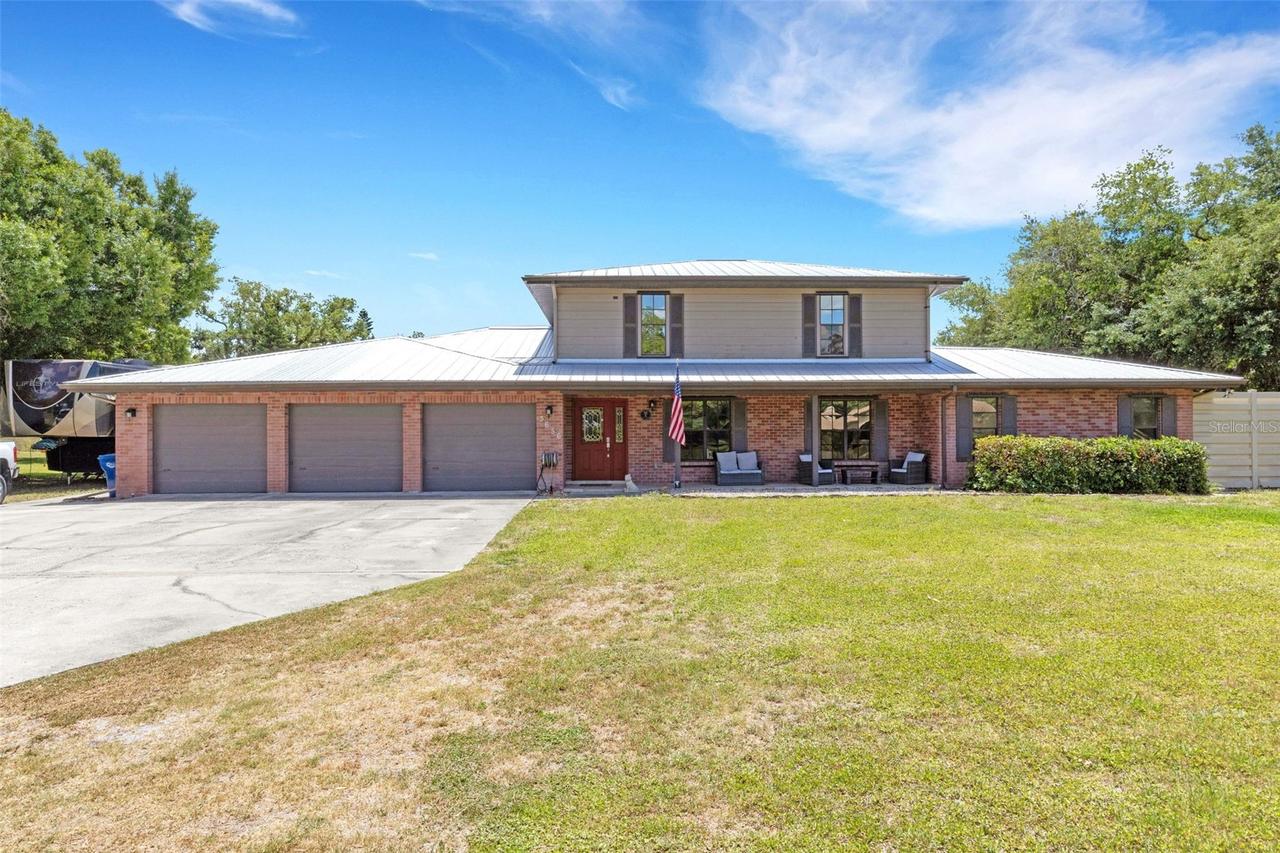 3656 Oak Grove Dr., Sarasota, FL 34243