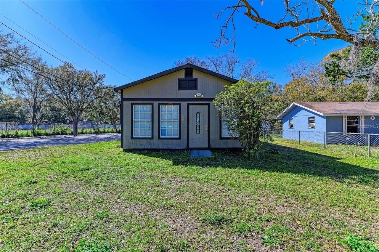 3124 9th St., Bradenton, FL 34208