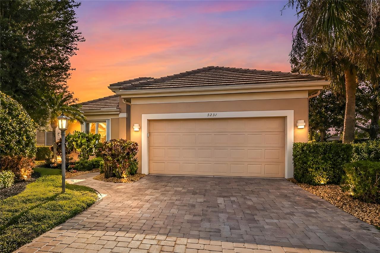 5231 97th St., Bradenton, FL 34211