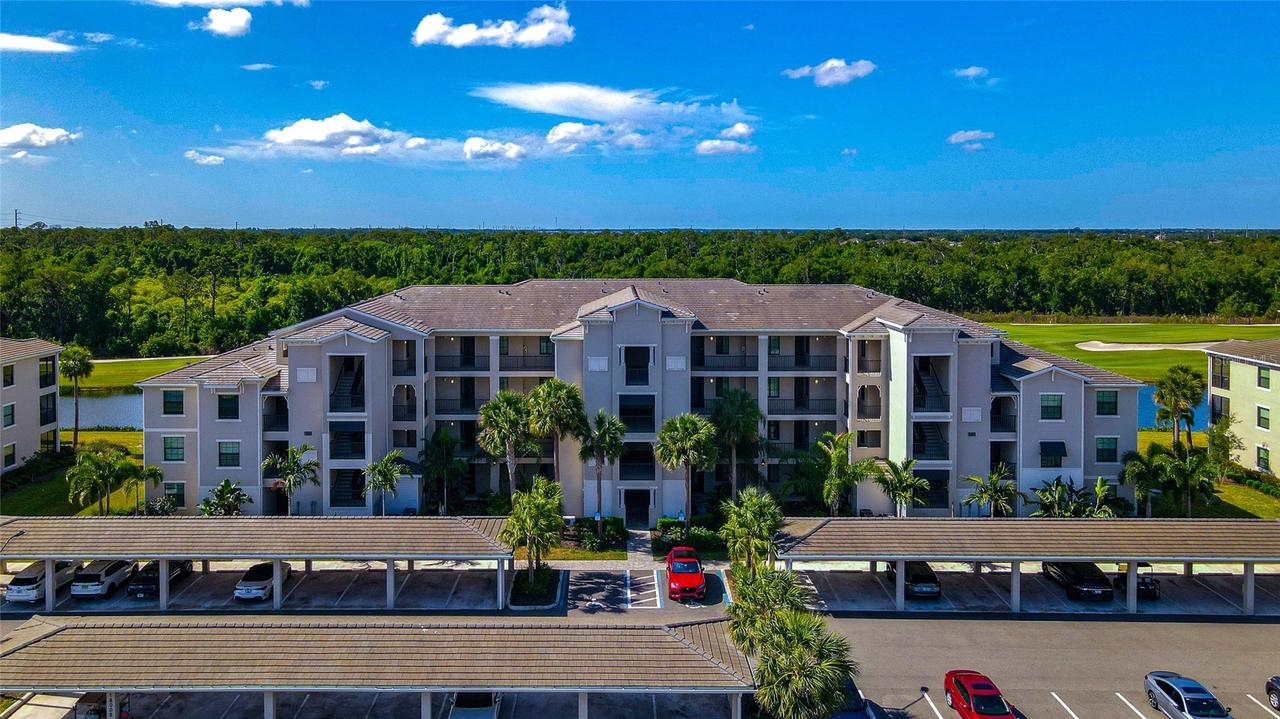 18008 Gawthrop Dr. #101, Lakewood Ranch, FL 34211