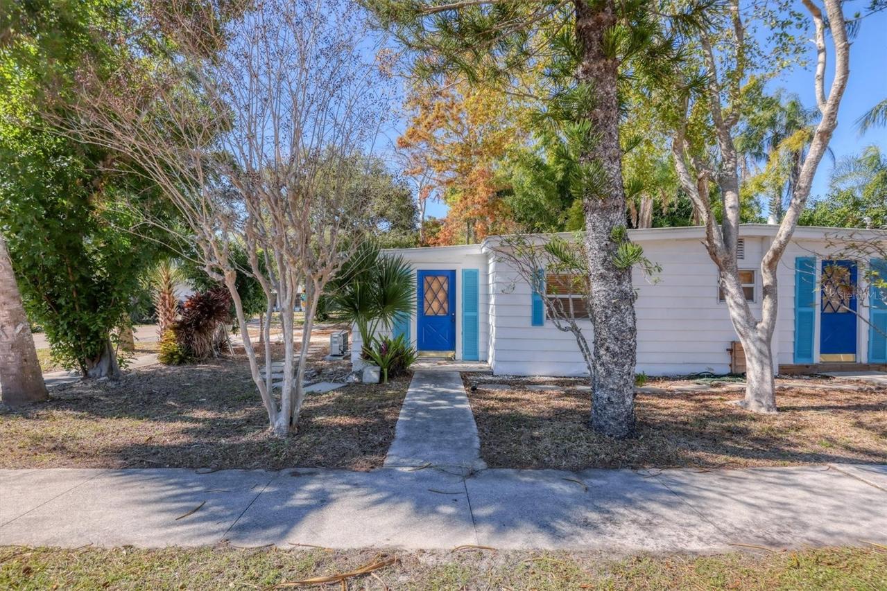 2551 Wilkinson Rd., Sarasota, FL 34231