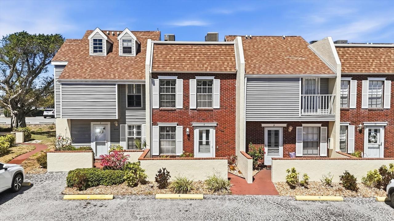 744 Cadiz Rd. #8, Venice, FL 34285