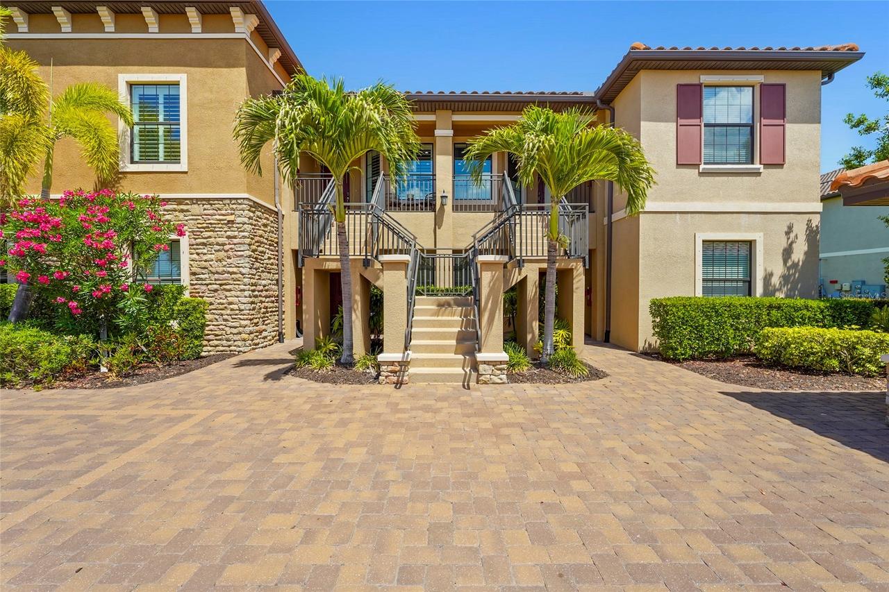 5420 Cicernone St. #203, Sarasota, FL 34238