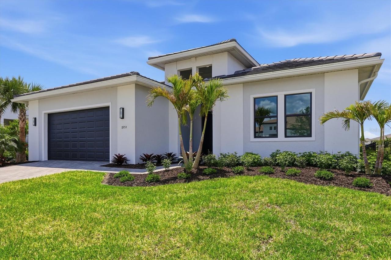 8959 Baroque Ter., Sarasota, FL 34240