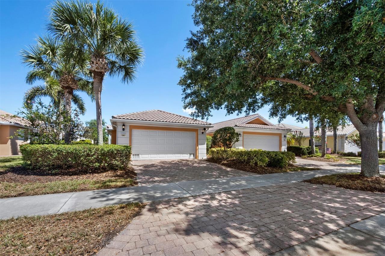 5967 Benevento Dr., Sarasota, FL 34238