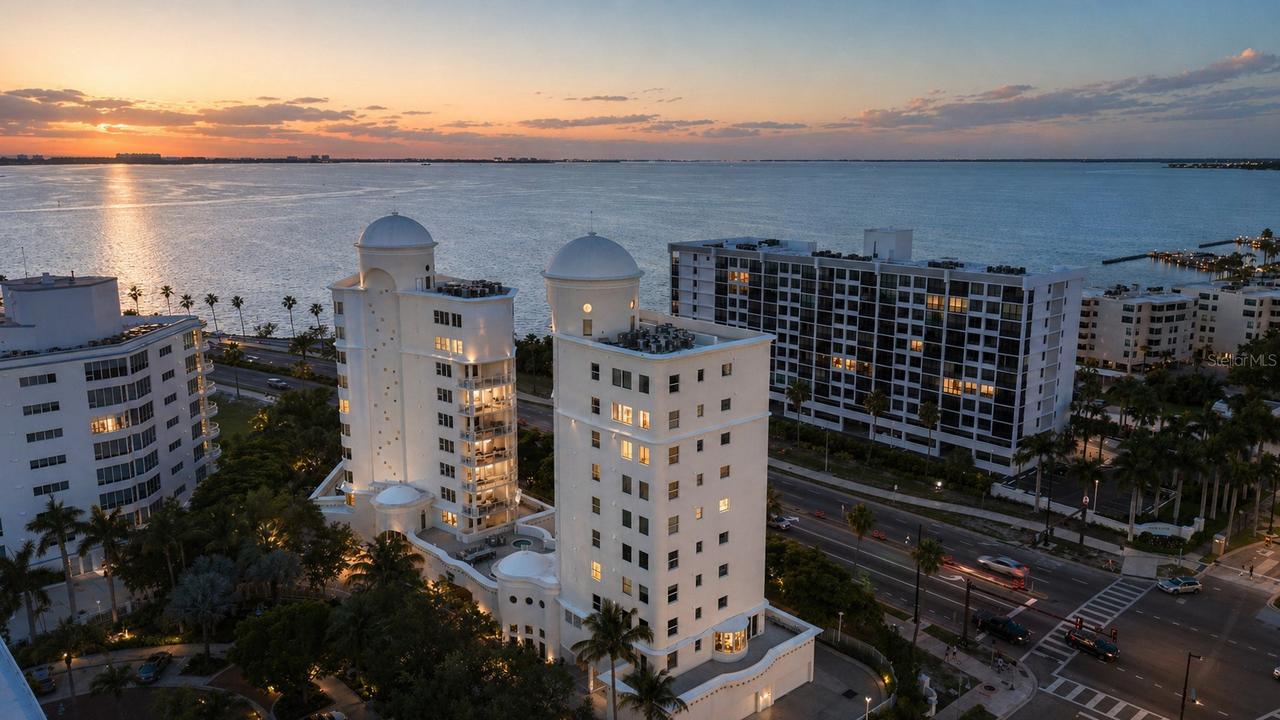 128 Golden Gate Point #202A, Sarasota, FL 34236