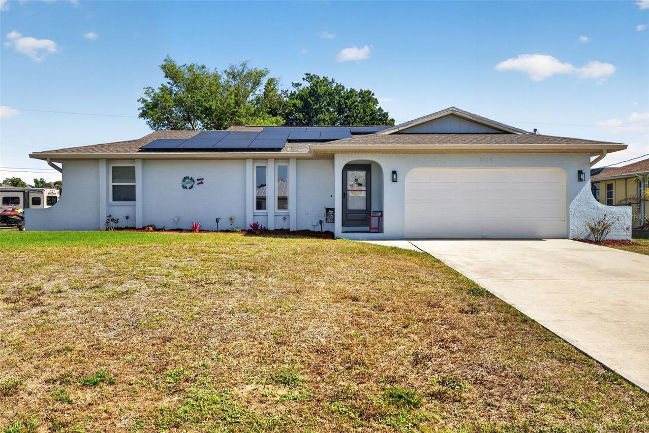 9116 Castlehill Ave., Englewood, FL 34224