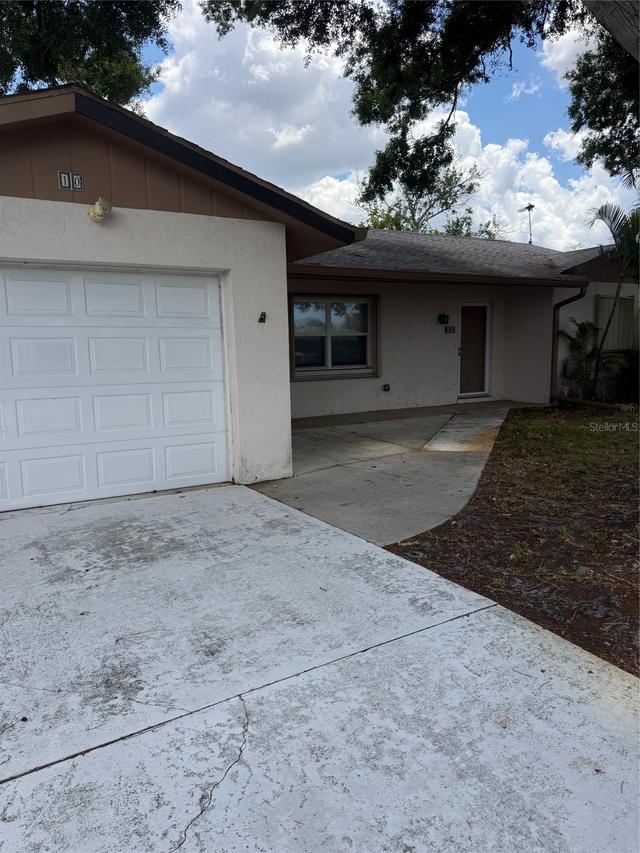 102 Sandhurst Dr., Venice, FL 34293