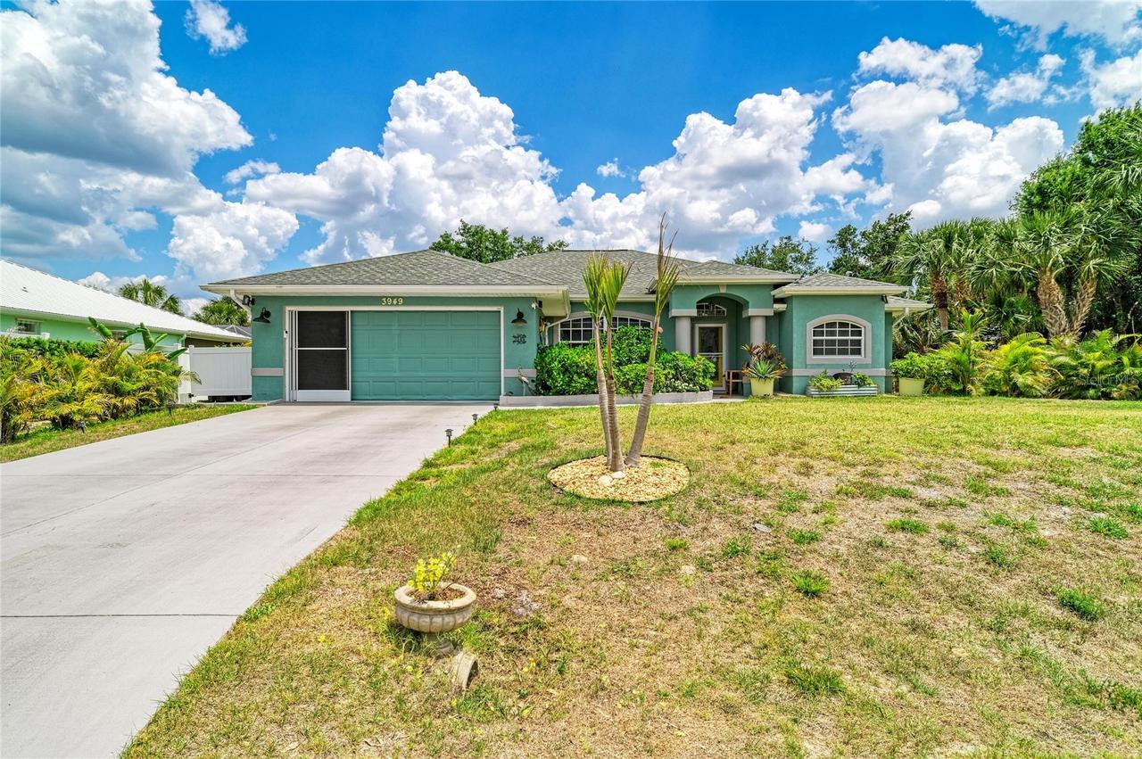 3949 Derrick St., North Port, FL 34288