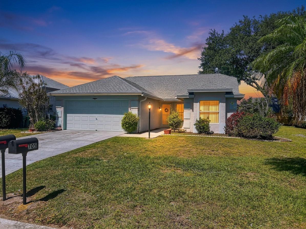 706 47th St., Bradenton, FL 34208