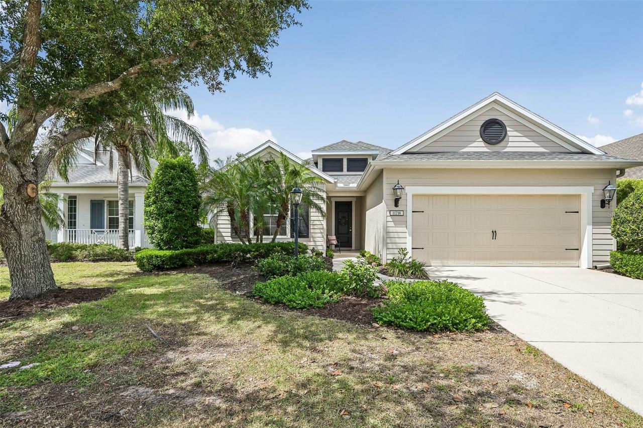 11718 Forest Park Cir., Bradenton, FL 34211