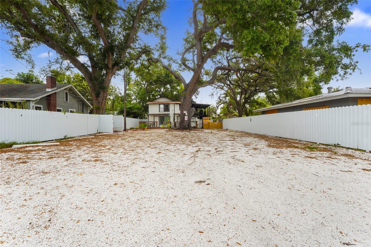 1419 18th St. #W, Bradenton, FL 34205