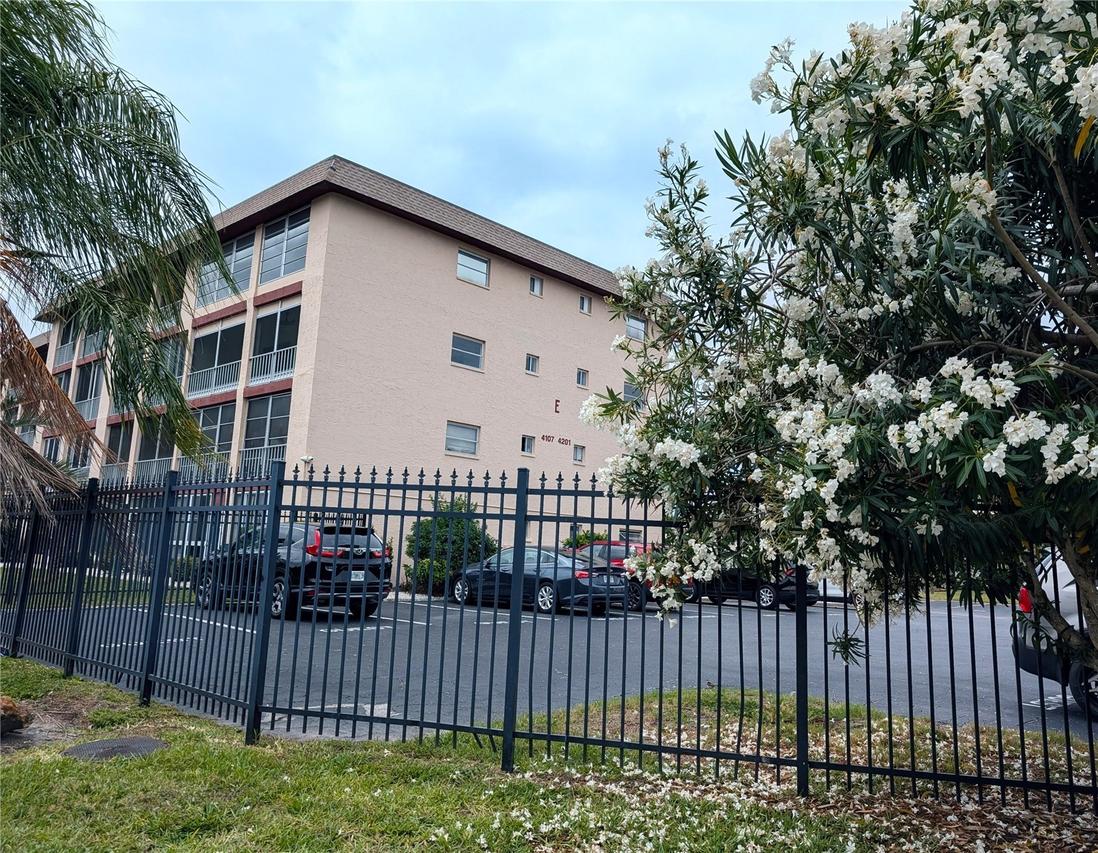 4127 Heron Way #E-111, Bradenton, FL 34205