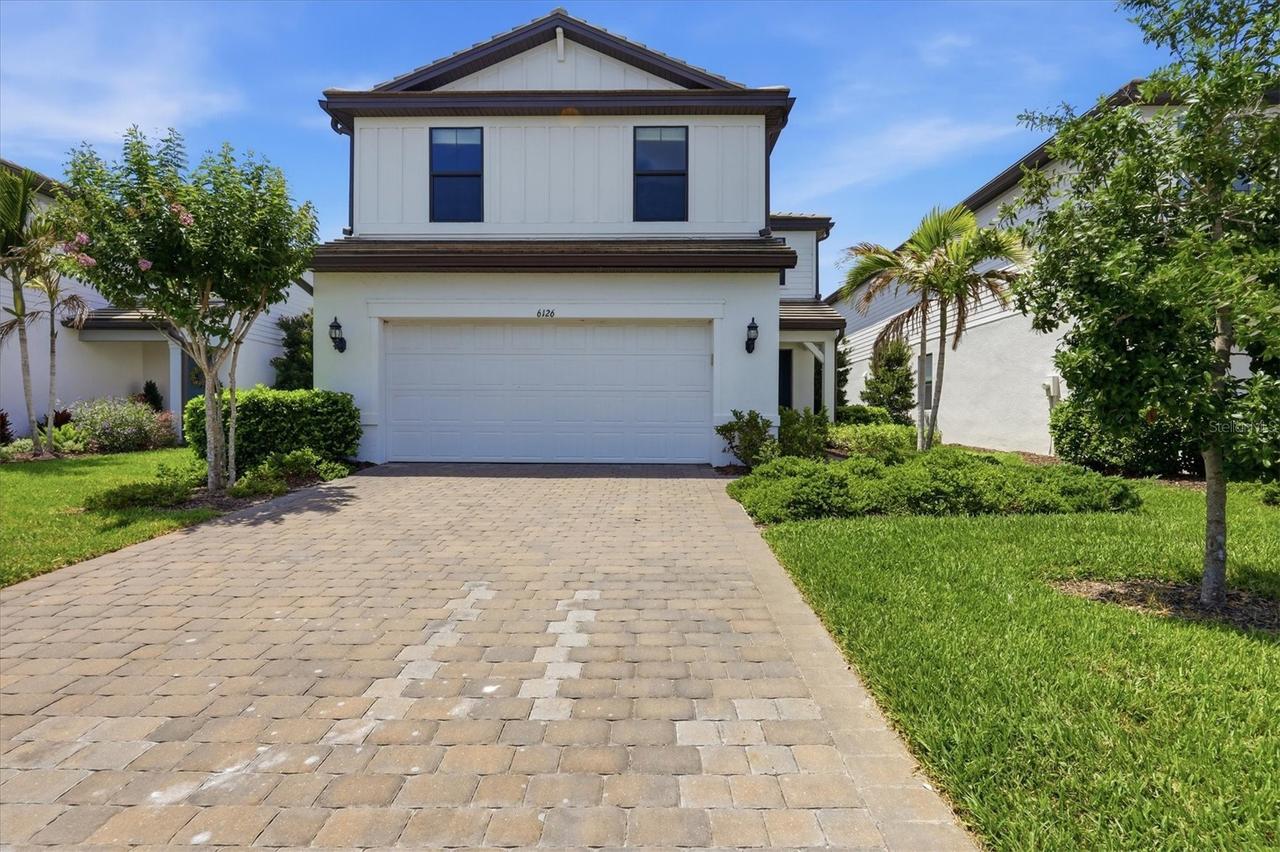 6126 Bluestar Ct., Lakewood Ranch, FL 34211