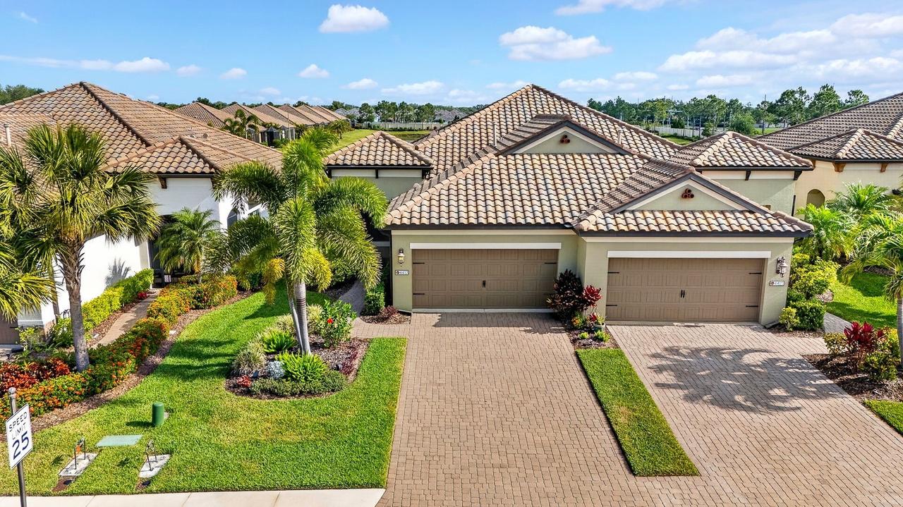 4417 Amalfi Ave., Sarasota, FL 34243