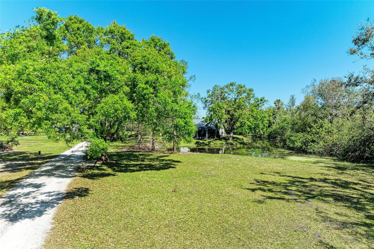 4007 45th St., Bradenton, FL 34208