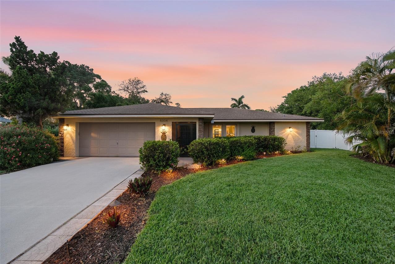 8304 12th Avenue Dr., Bradenton, FL 34209