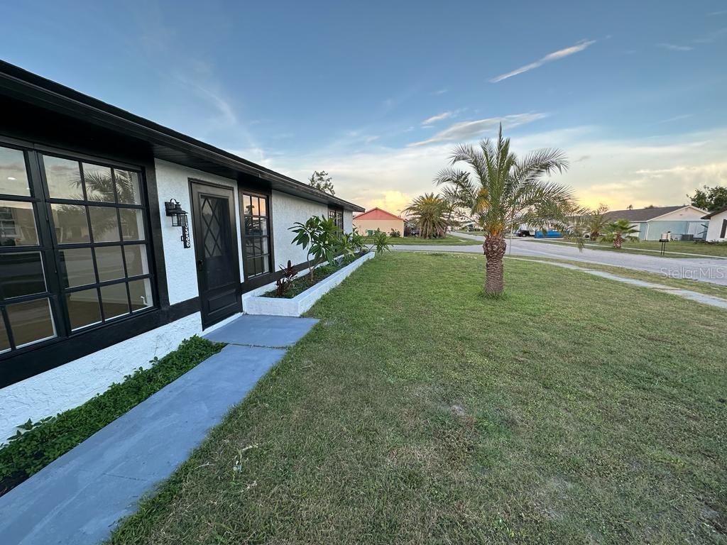 13556 Romford Ave., Port Charlotte, FL 33981