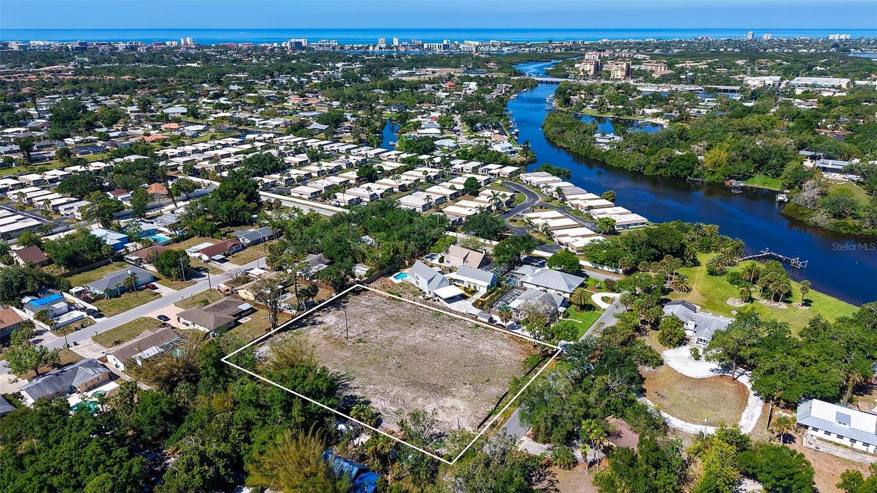 2424 Ashton Rd., Sarasota, FL 34231