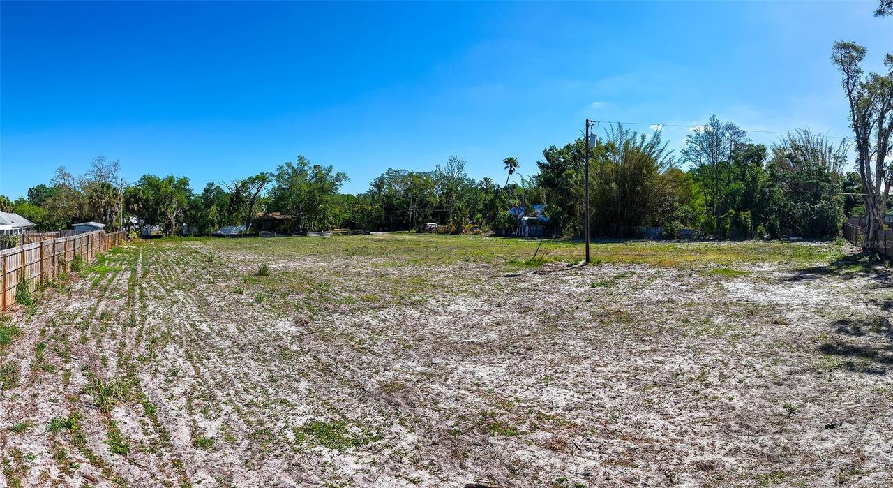 2424 Ashton Rd., Sarasota, FL 34231