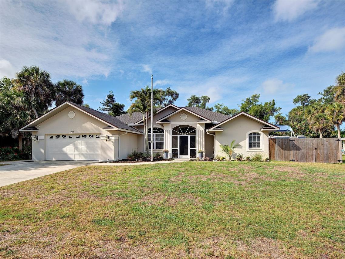 1303 E Gate Dr., Venice, FL 34285