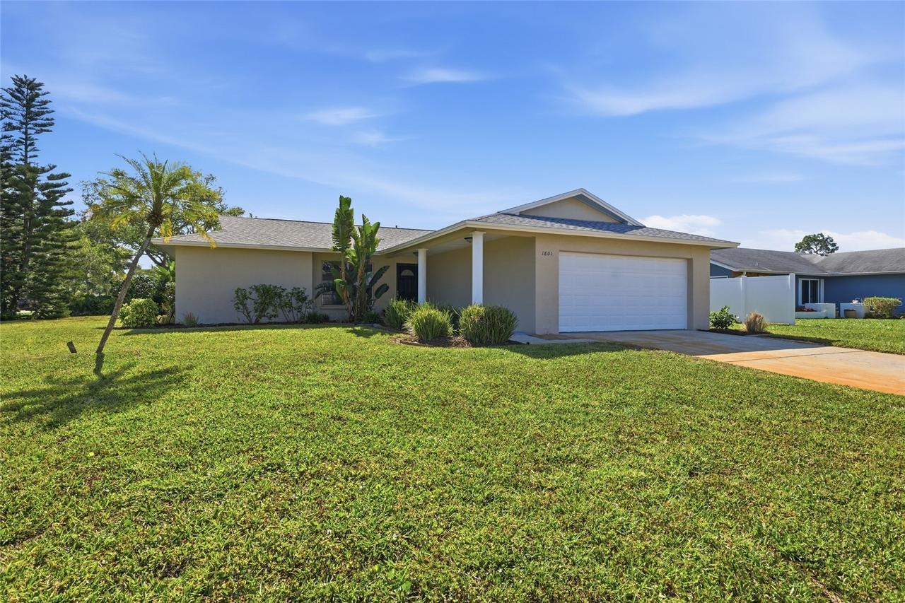 1801 70th St., Bradenton, FL 34209