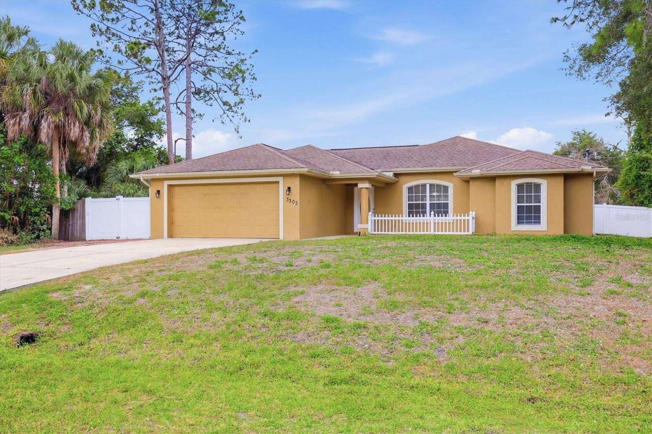 3303 Sawmill Ave., North Port, FL 34286