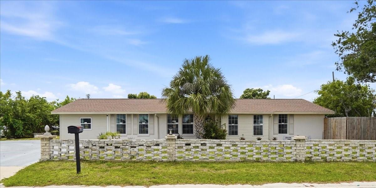 6308 5th St., Bradenton, FL 34207