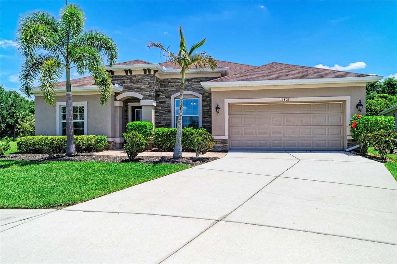 12821 Balsam Ter., Bradenton, FL 34212