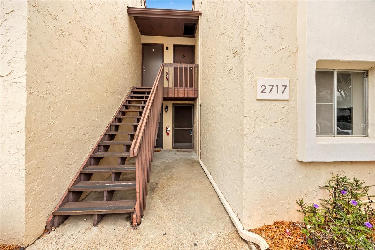 2717 Hidden Lake Blvd. #B, Sarasota, FL 34237