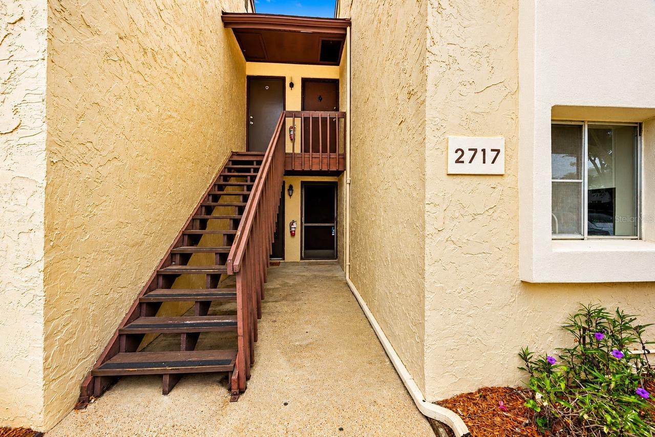 2717 Hidden Lake Blvd. #B, Sarasota, FL 34237