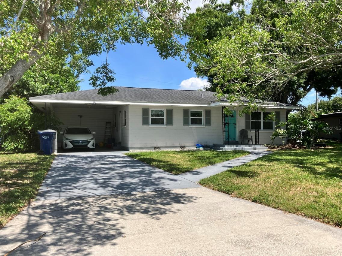 4409 19th Street Cir., Bradenton, FL 34207