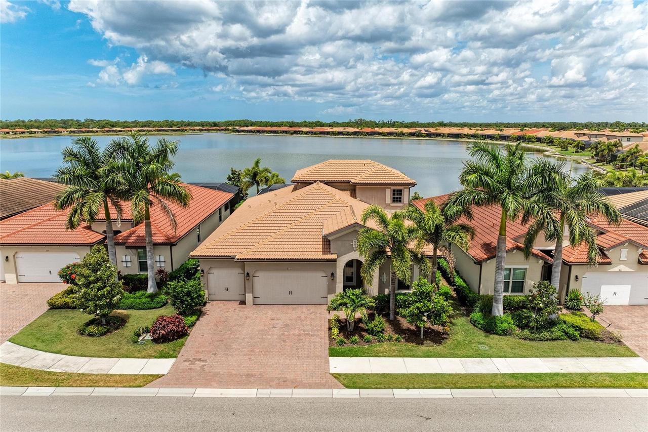 259 Toscavilla Blvd., Nokomis, FL 34275