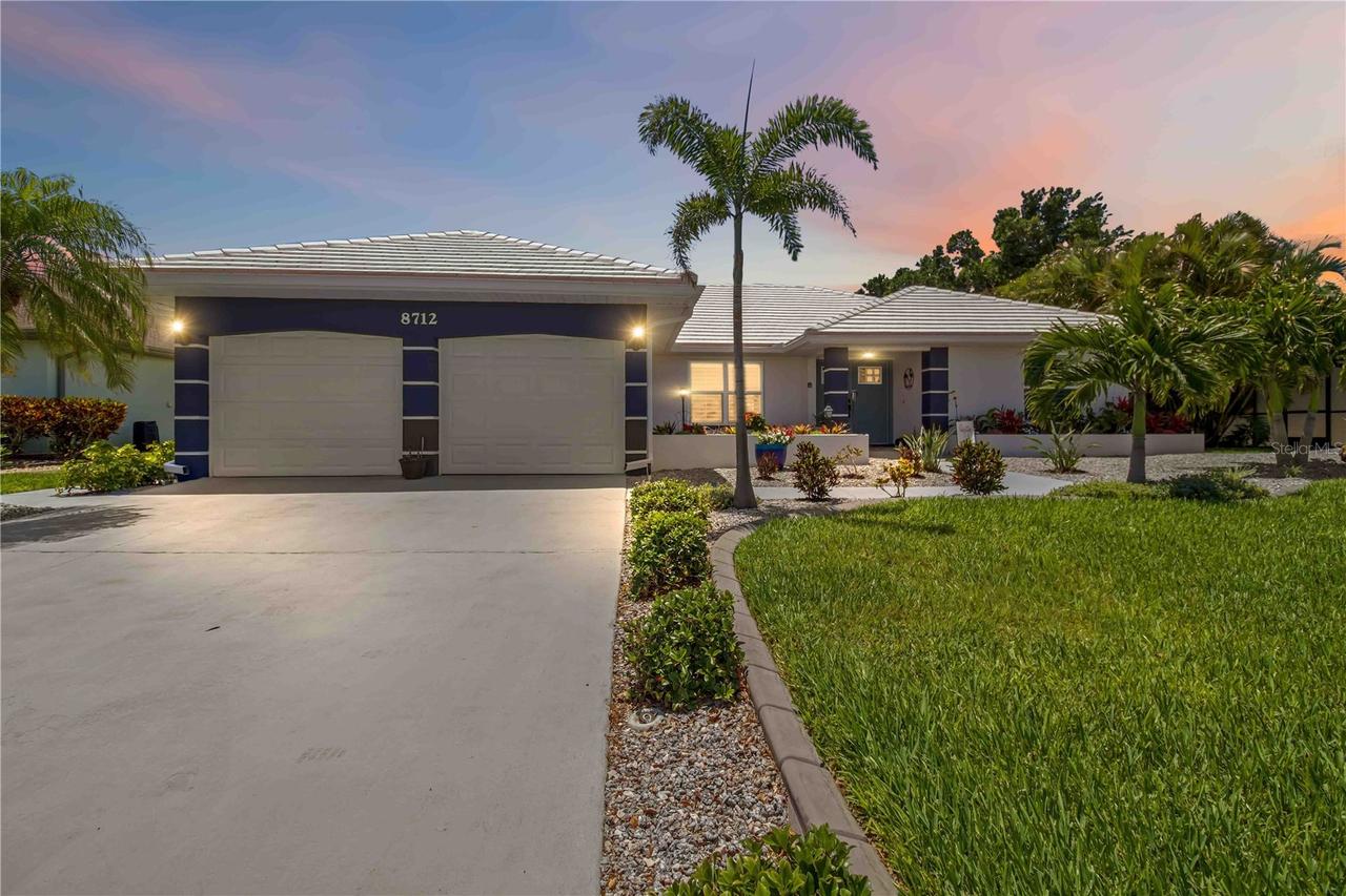8712 53rd Ave., Bradenton, FL 34210