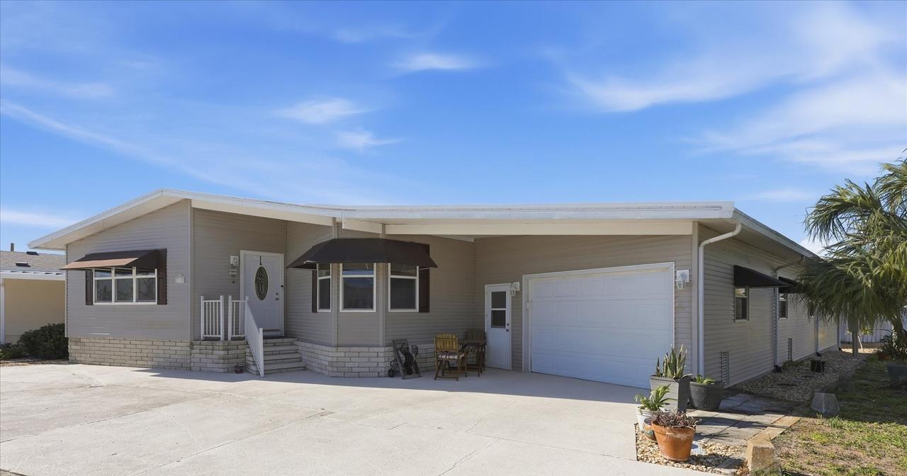 2108 Illinois Ave., Bradenton, FL 34207