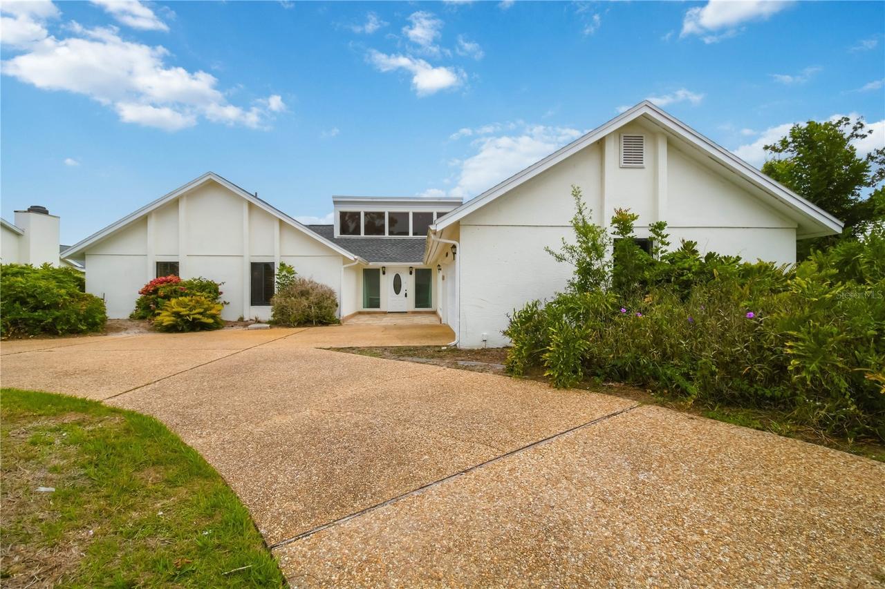 3837 Torrey Pines Blvd., Sarasota, FL 34238