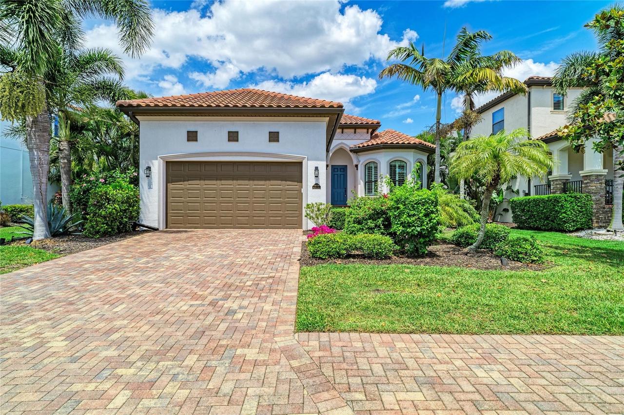 5819 Title Row Dr., Bradenton, FL 34210