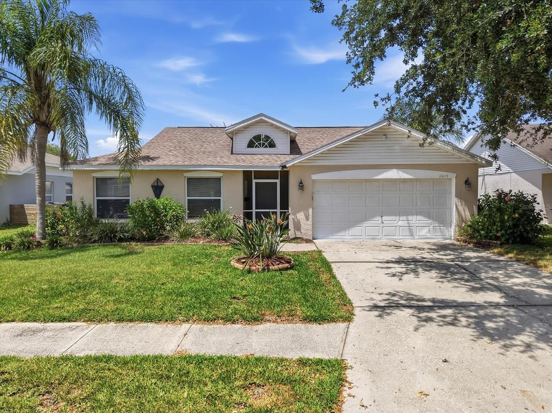11609 4th Ave., Bradenton, FL 34212