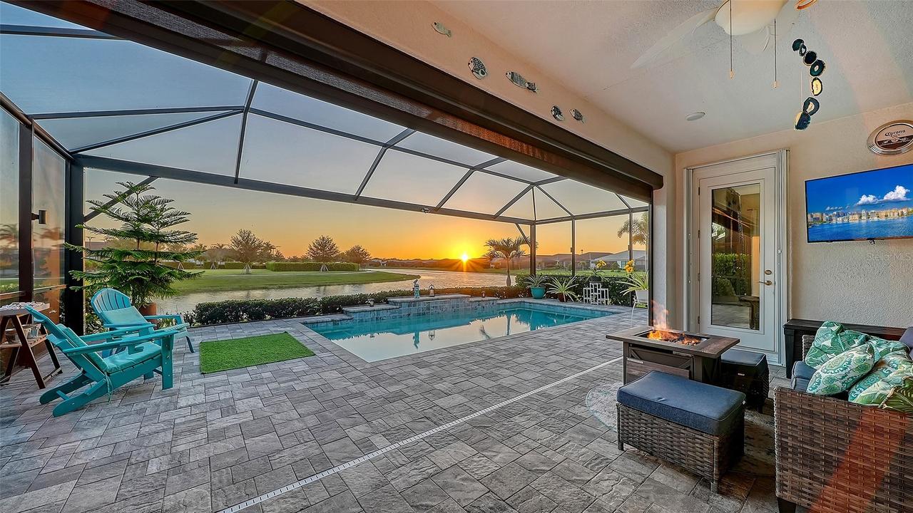 4921 Surfside Cir., Bradenton, FL 34211