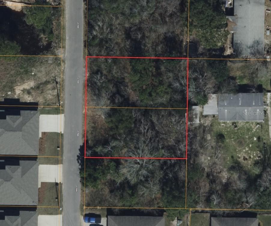 2160 Nina St., Navarre, FL 32566
