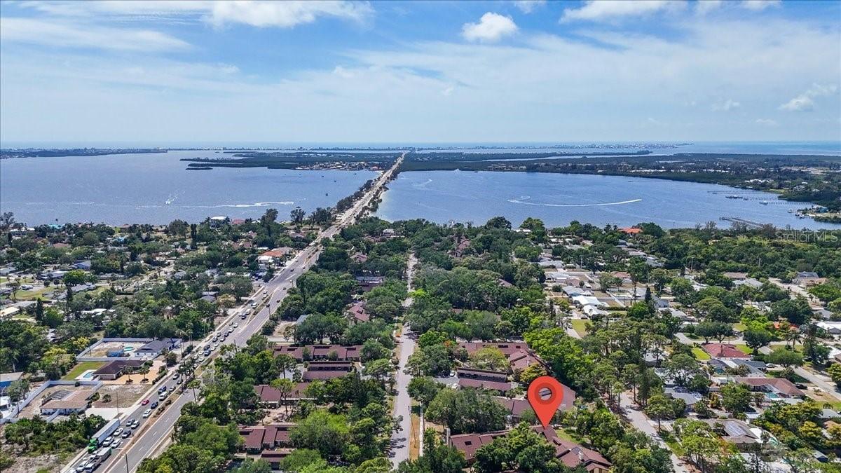 7522 4th Ave., Bradenton, FL 34209