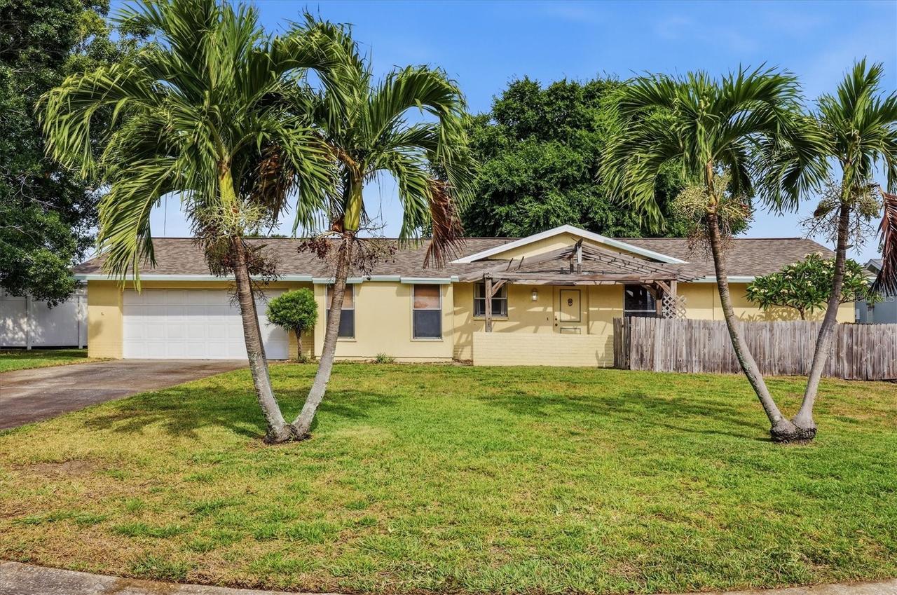 3510 62nd St., Bradenton, FL 34209