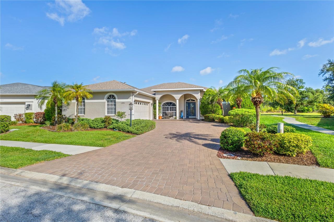 10921 Bluestem Cir., Lakewood Ranch, FL 34202
