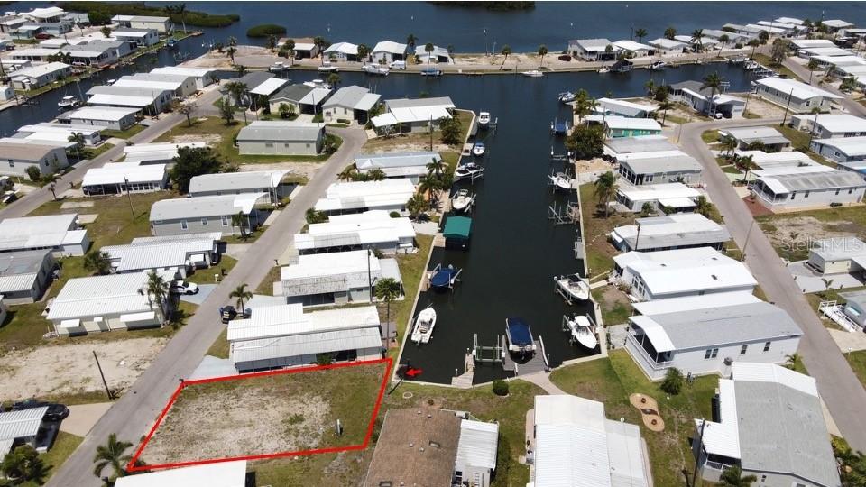 292 Nassau Dr., Palmetto, FL 34221