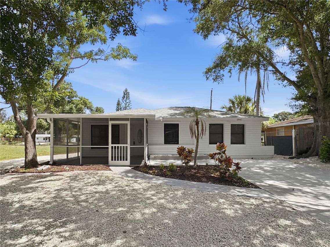 2847 Oak St., Sarasota, FL 34237